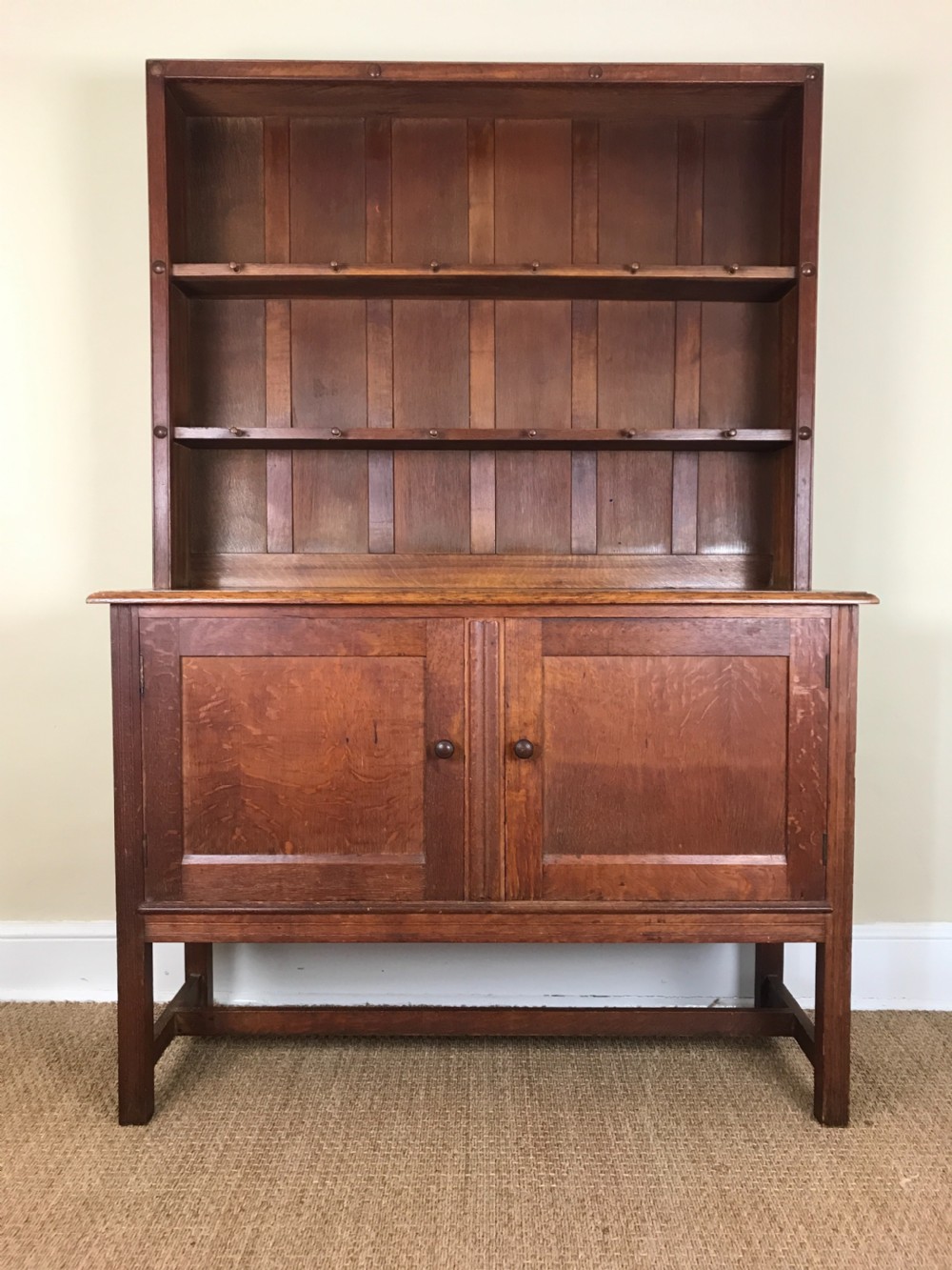  A rare early Heals oak dresser circa 1905 by Sir Ambrose Heal  View III