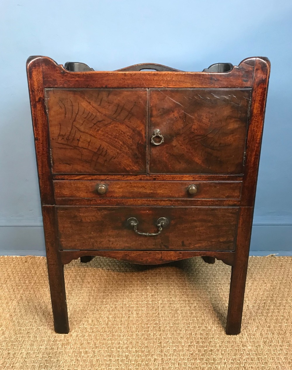 A George 111 mahogany tray top bedside table circa 1780