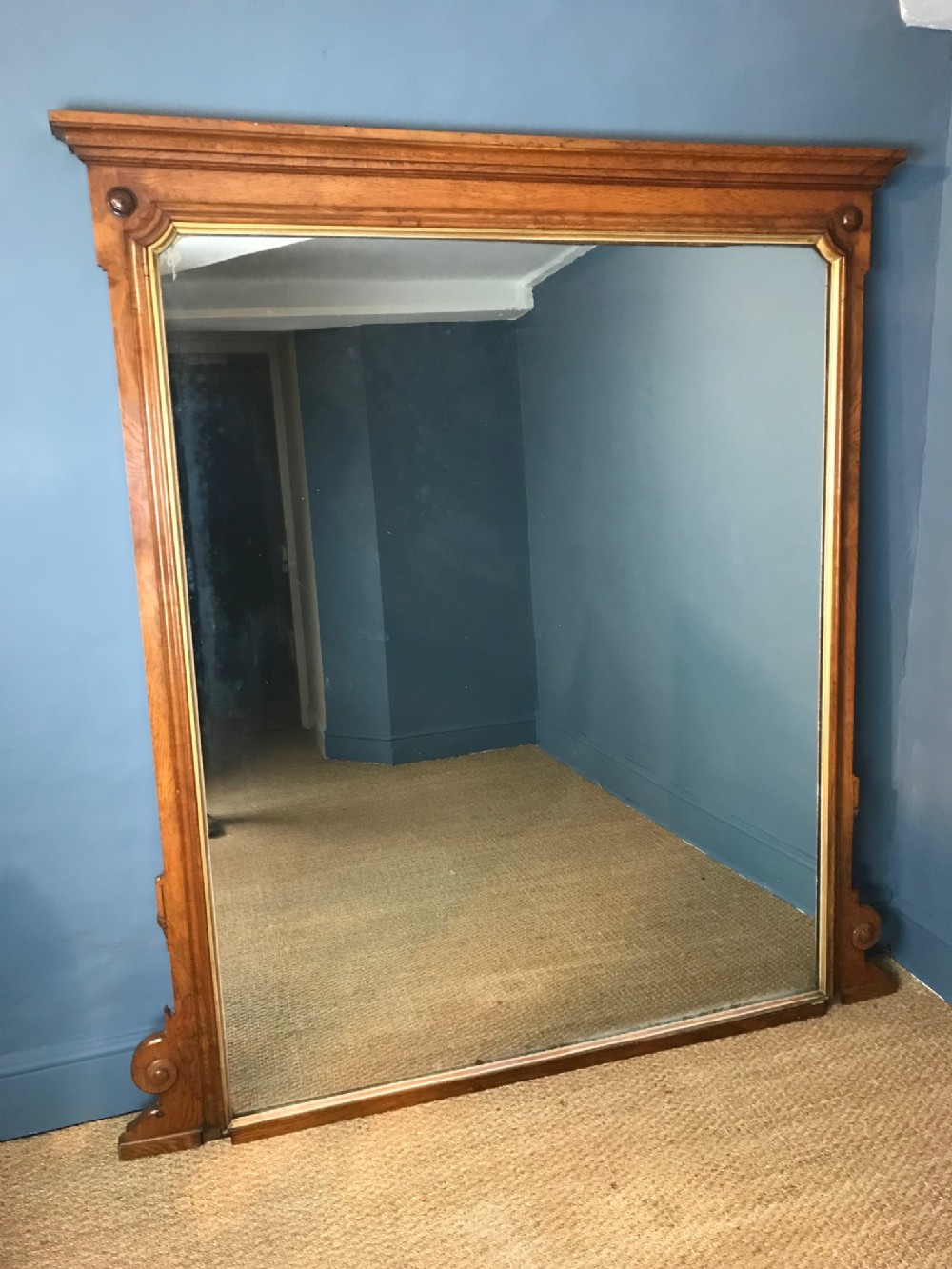 A large Victorian burr oak and gilt Mirror circa 1870