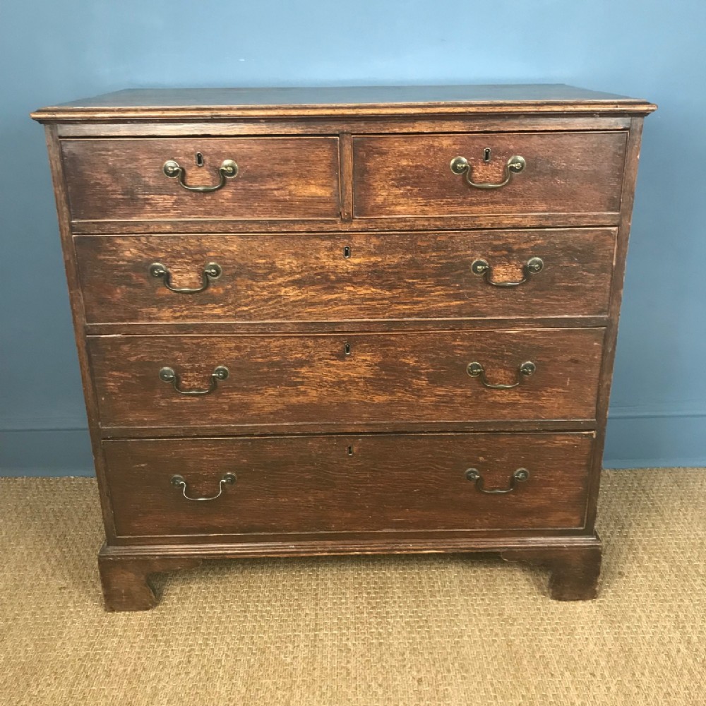 A George 111 oak chest of drawers circa 1800
