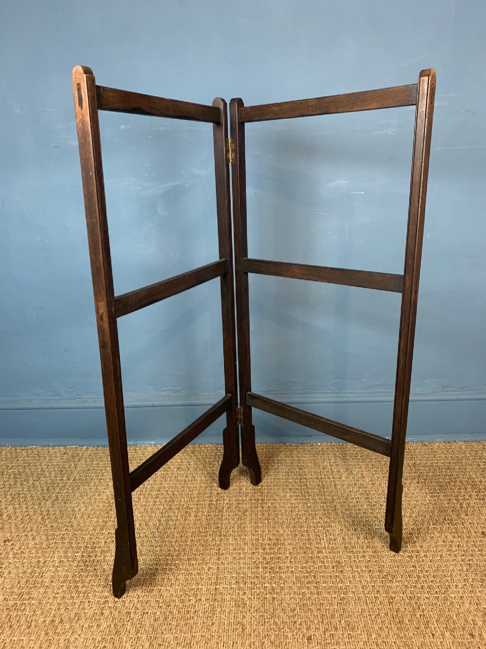 A late Georgian mahogany folding towel rail circa 1820