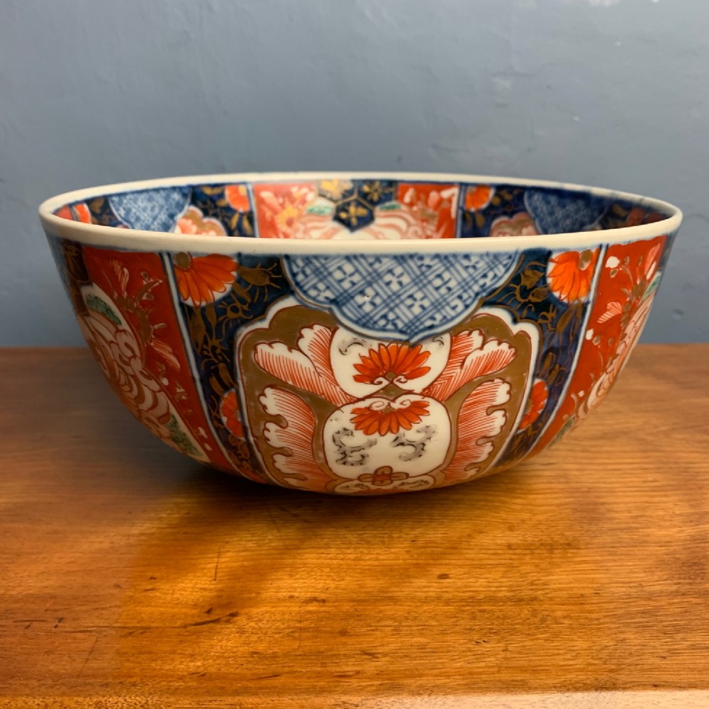 A 19th c Japanese Imari Bowl 