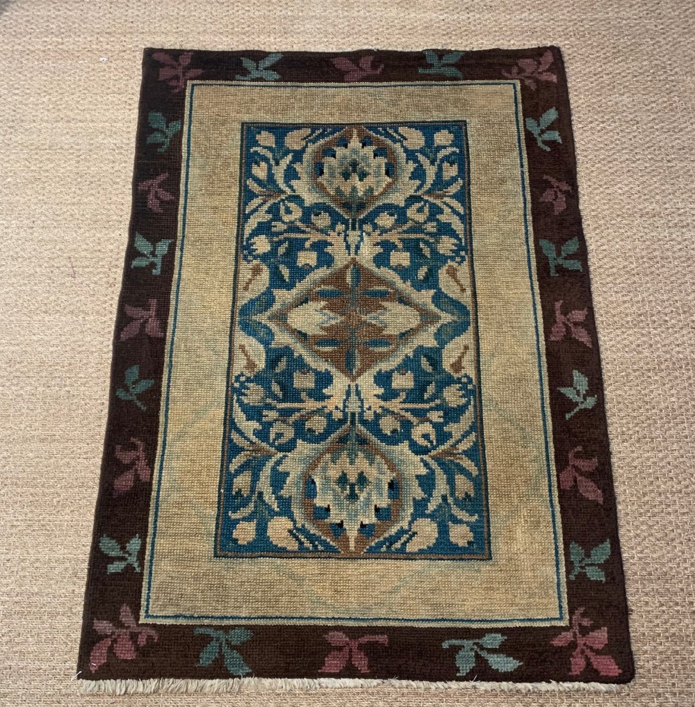 A very rare Morris and Co Hammersmith Rug circa 1888 commissioned by Alecco Ionides for 1 Holland Park London .