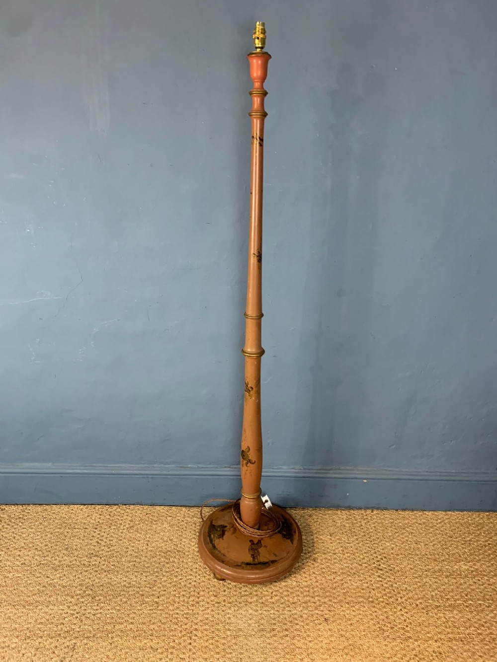 An Edwardian chinoiserie lacquer standard lamp circa 1910