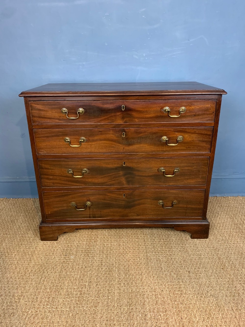 A George 111 mahogany chest of drawers circa 1800 
