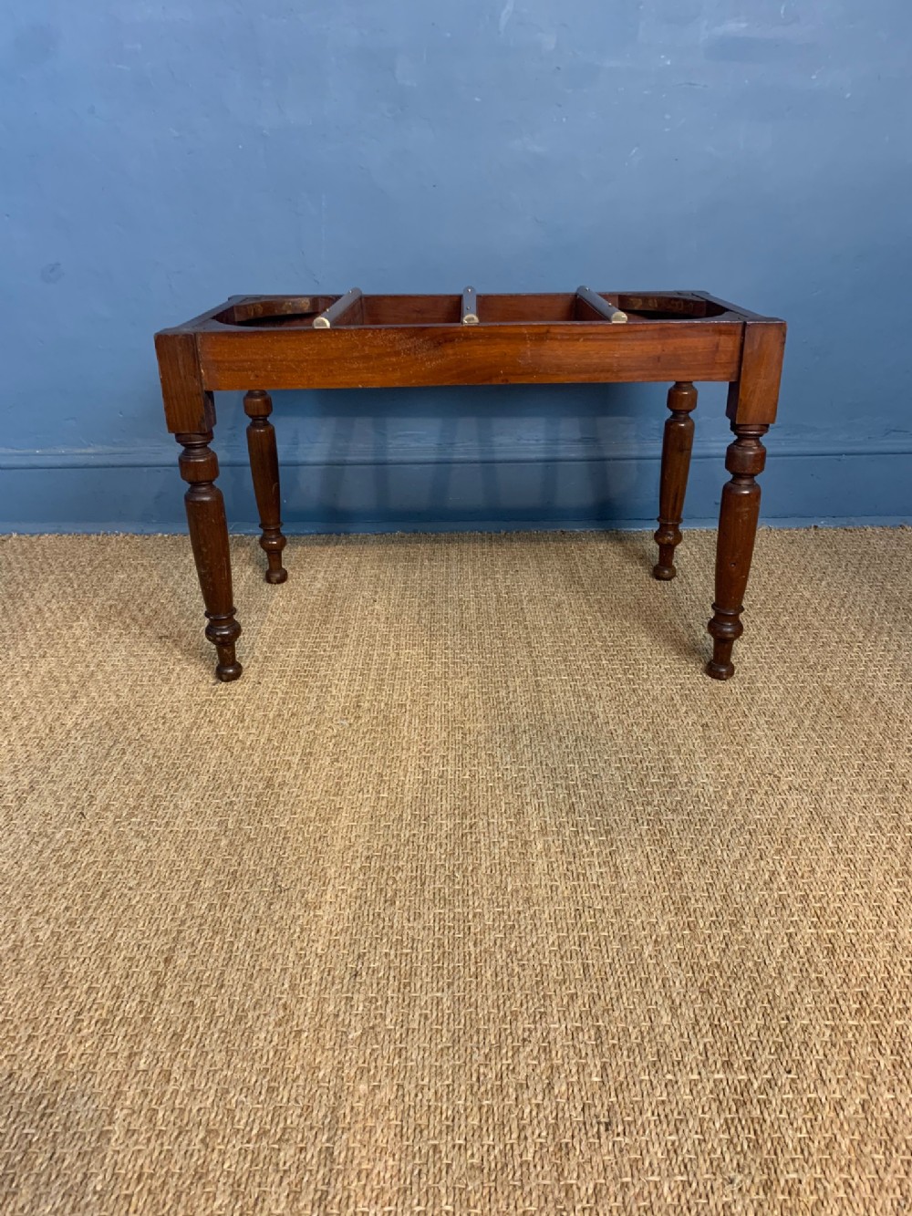 A late Victorian mahogany Luggage Rack circa 1900 