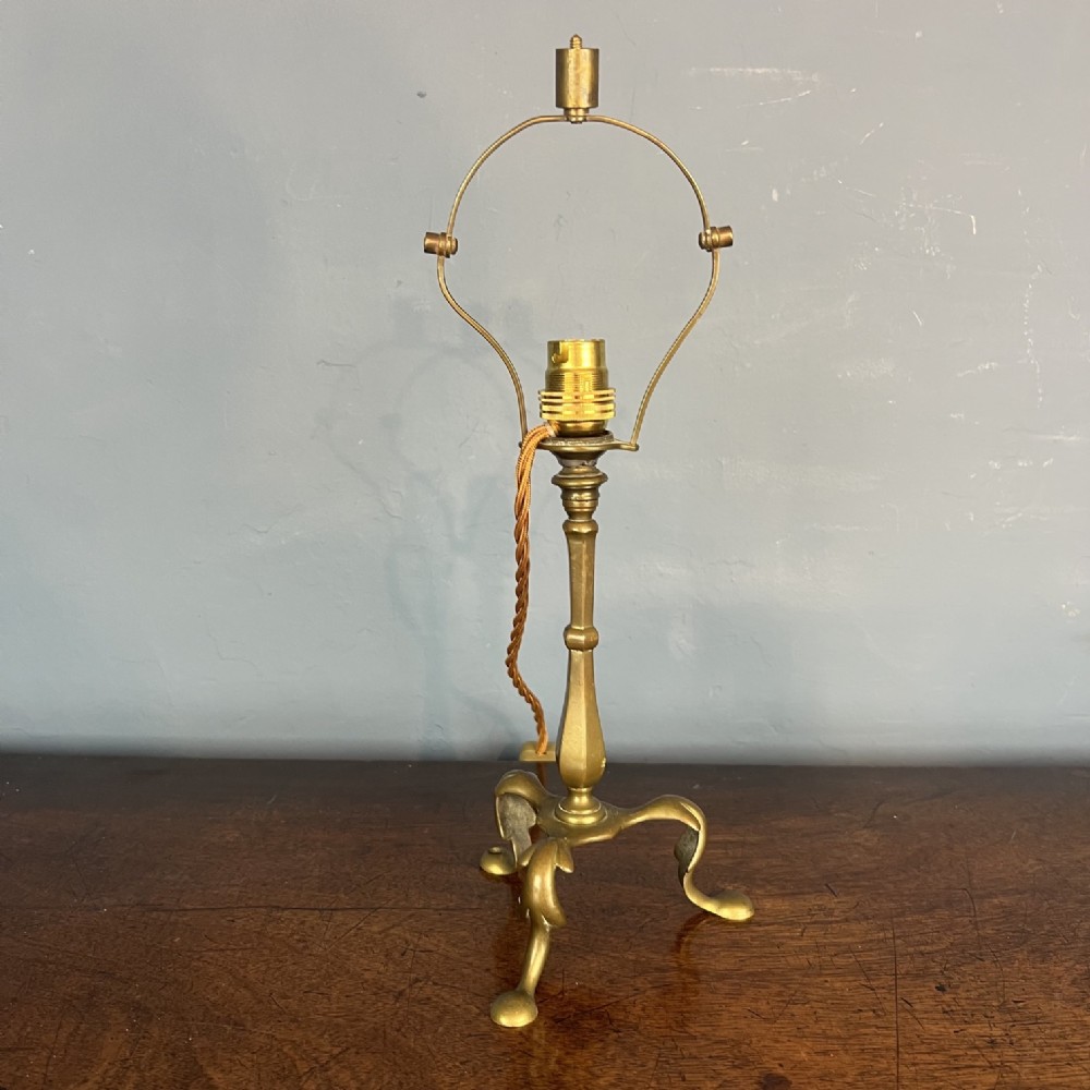 An Arts And Crafts Brass Pullman Lamp circa 1910