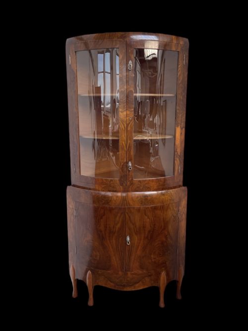 fig 1. Fine Art Deco Corner Display Cabinet by Maurice Adams