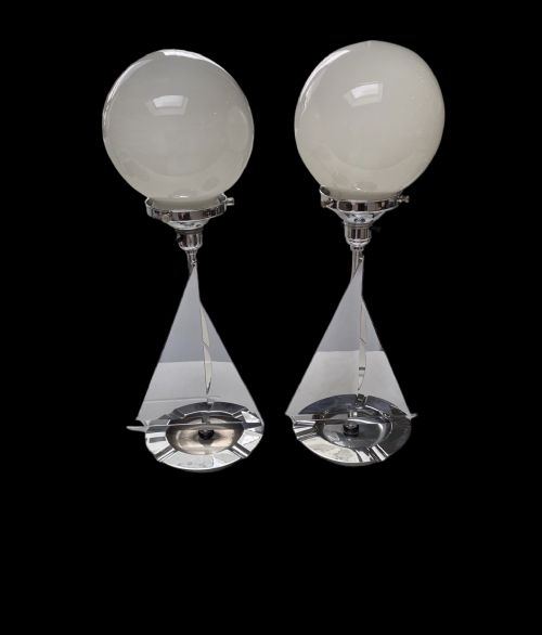 A PAIR OF ART DECO LAMPS - ADDITIONAL PHOTO 2
