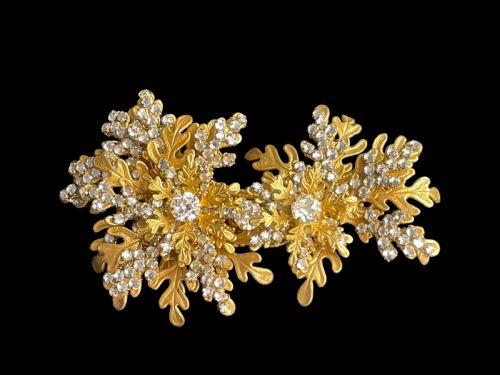 fig 1. Miriam Haskell Trembler Brooch