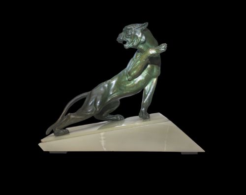 Art Deco Sculpture of a Panther