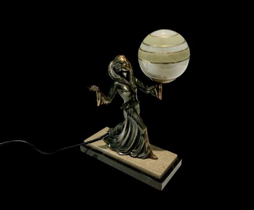 ART DECO LADY LAMP - ADDITIONAL PHOTO 1