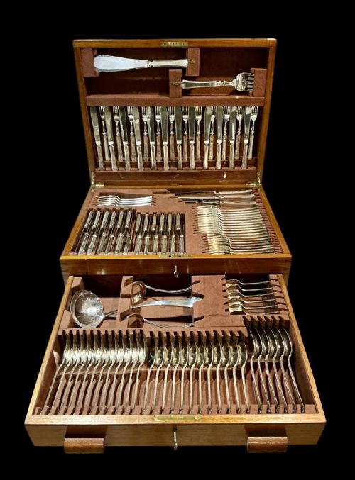 fig 2. Mappin and Webb Art Deco Canteen of Cutlery