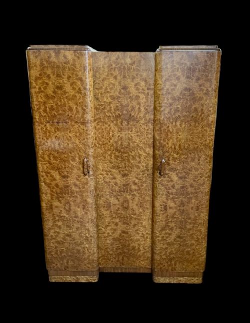 fig 2. Art Deco Small Triple Wardrobe by Hille