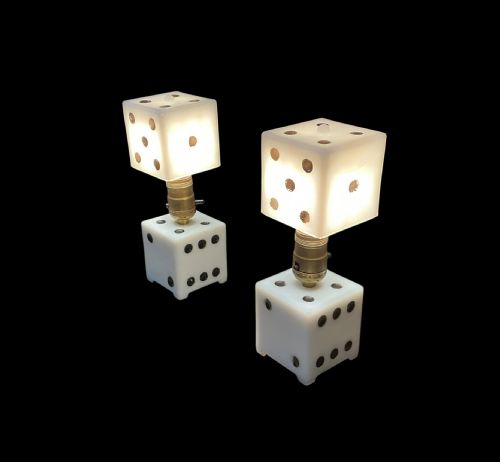 A PAIR OF AMERICAN DICE LAMPS - ADDITIONAL PHOTO 2