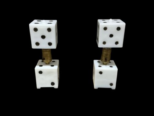A PAIR OF AMERICAN DICE LAMPS - ADDITIONAL PHOTO 4