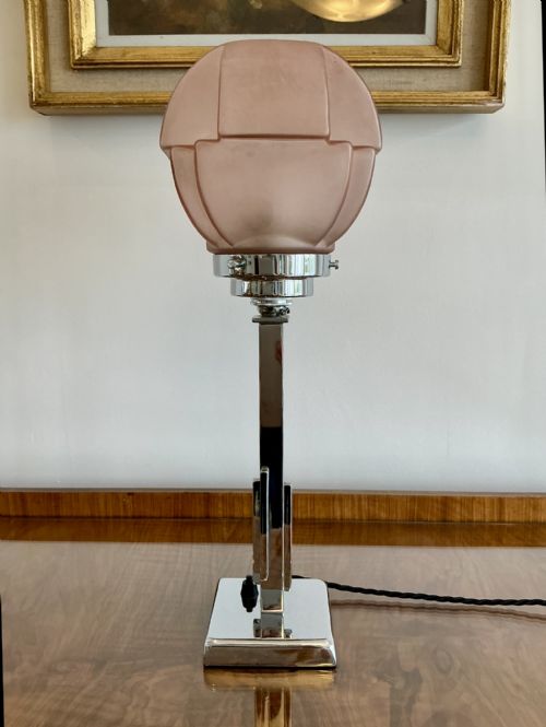 ART DECO TABLE LAMP - ADDITIONAL PHOTO 1