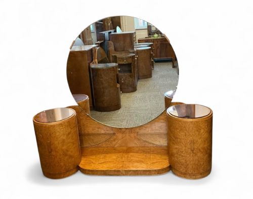 fig 1. Fine Art Deco Dressing Table