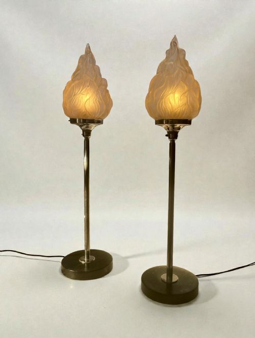 A PAIR OF TALL ART DECO LAMPS - ADDITIONAL PHOTO 5