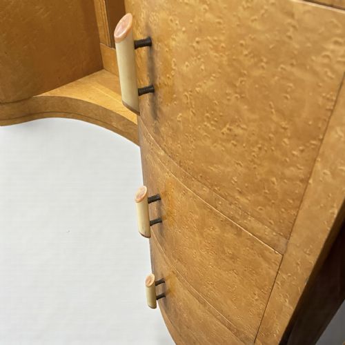 A FINE ART DECO DRESSING TABLE BY HARRY AND LOU EPSTEIN - ADDITIONAL PHOTO 4