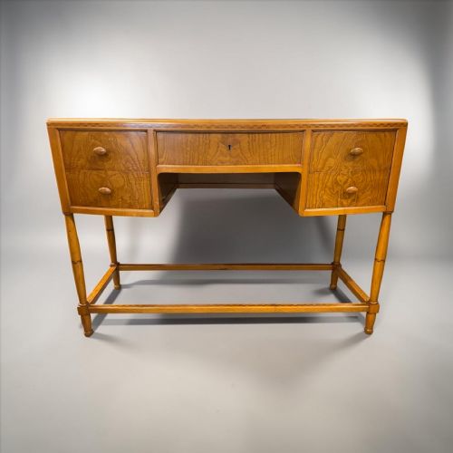 A FINE ART DECO SCANDINAVIAN CONSOLE TABLE IN ELM - ADDITIONAL PHOTO 1
