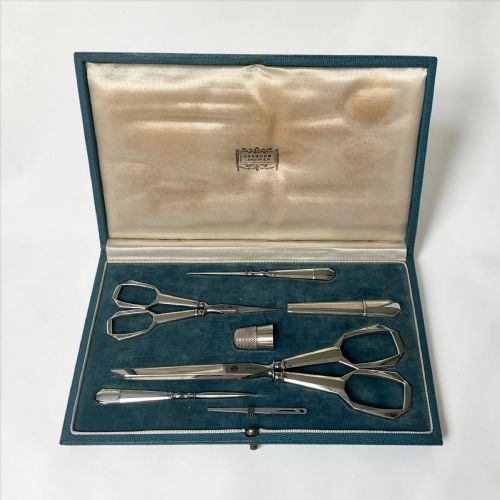 ART DECO SEWING KIT - ADDITIONAL PHOTO 1