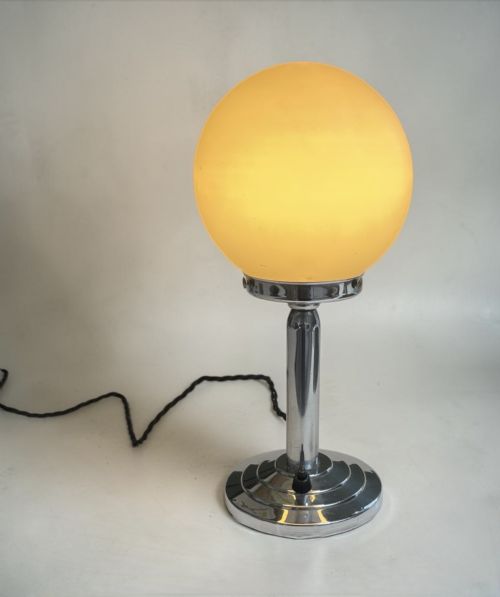 ART DECO LAMP - ADDITIONAL PHOTO 1
