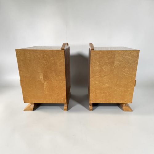 A PAIR OF ART DECO SCANDINAVIAN BEDSIDE TABLES - ADDITIONAL PHOTO 8