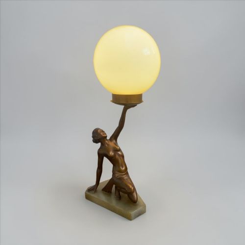 Art Deco Lady Lamp