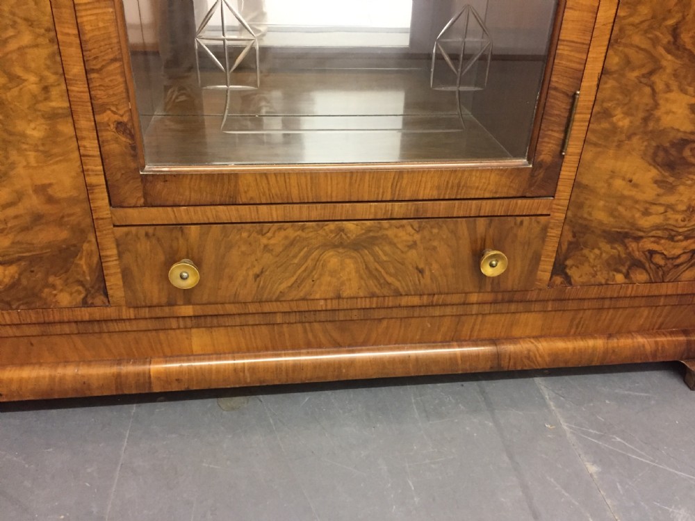 A Fine Epstein Art Deco Walnut Display Cabinet View III