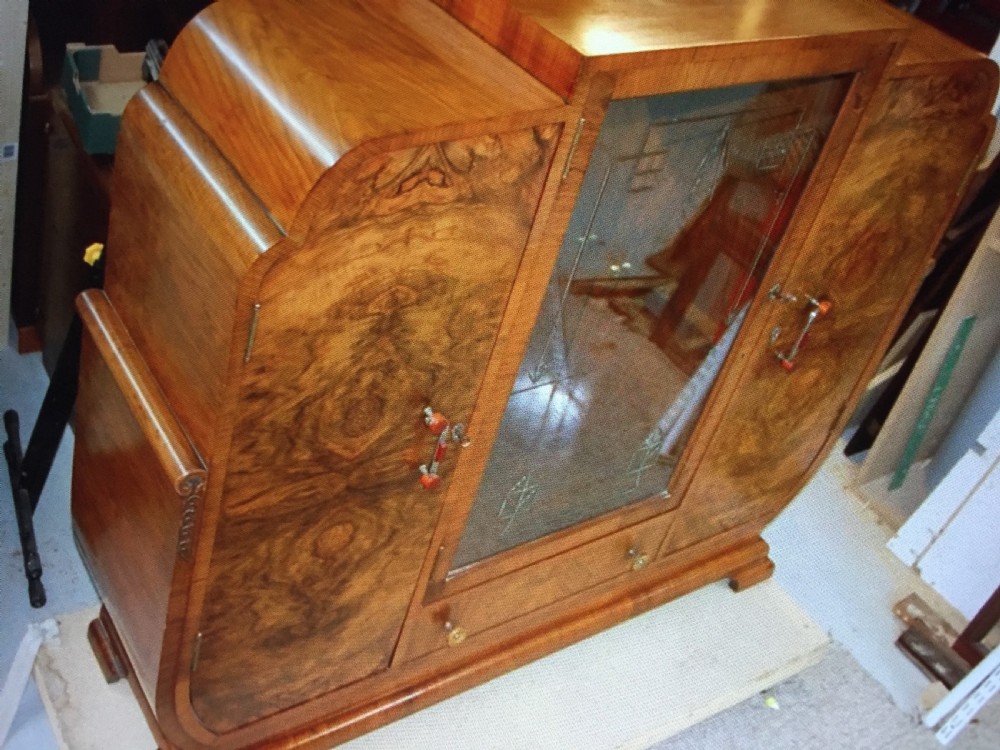 A Fine Epstein Art Deco Walnut Display Cabinet View V