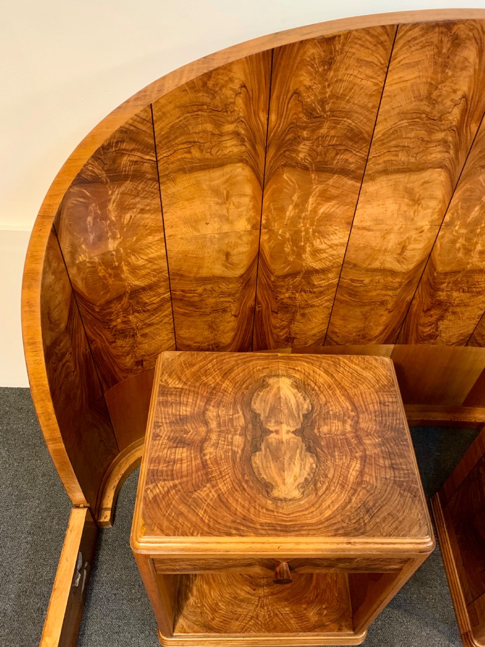 A French Art Deco Bed and A Pair of Matching Bedside Cabinets View VIII