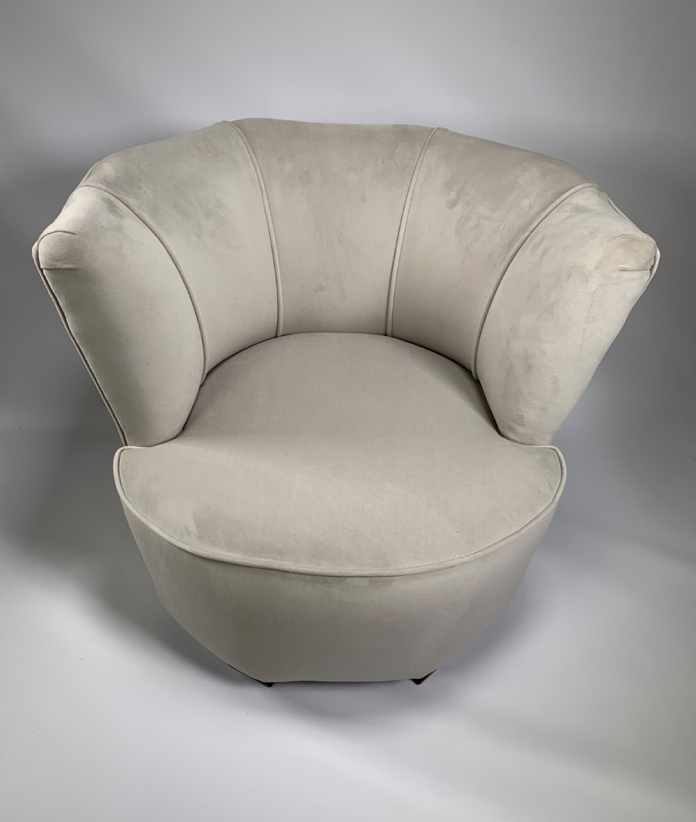 Art Deco Chair View III