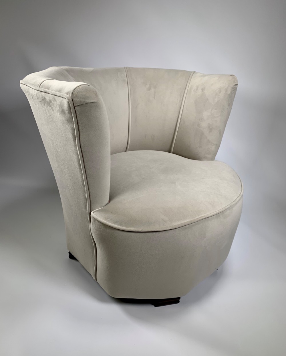 Art Deco Chair View IX
