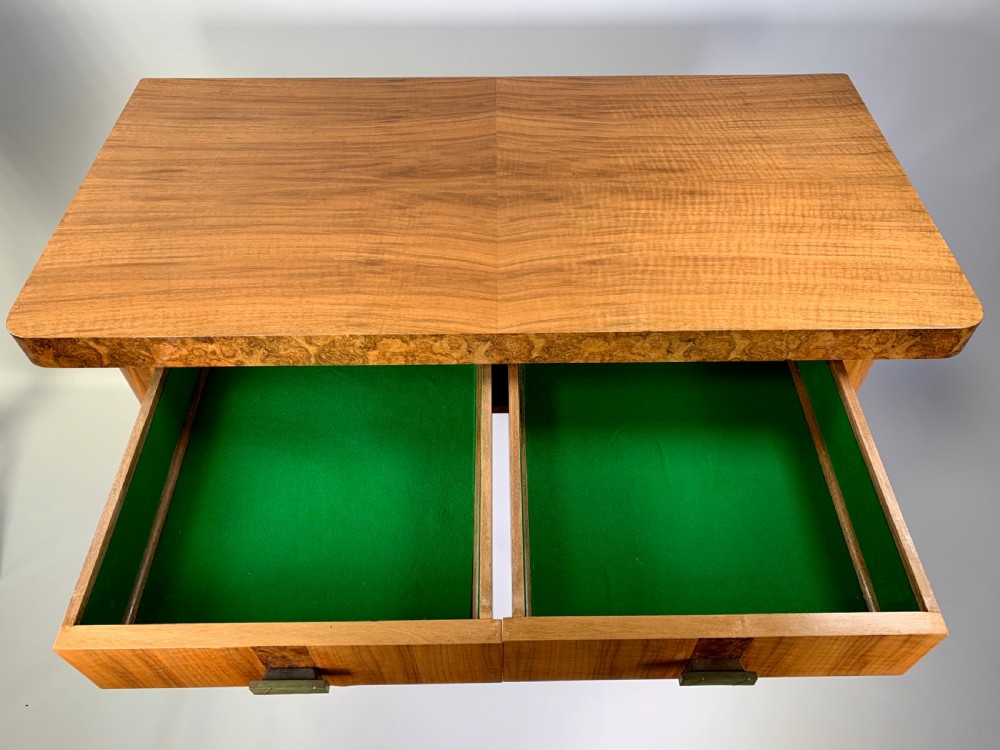 Art Deco Console Table View IV