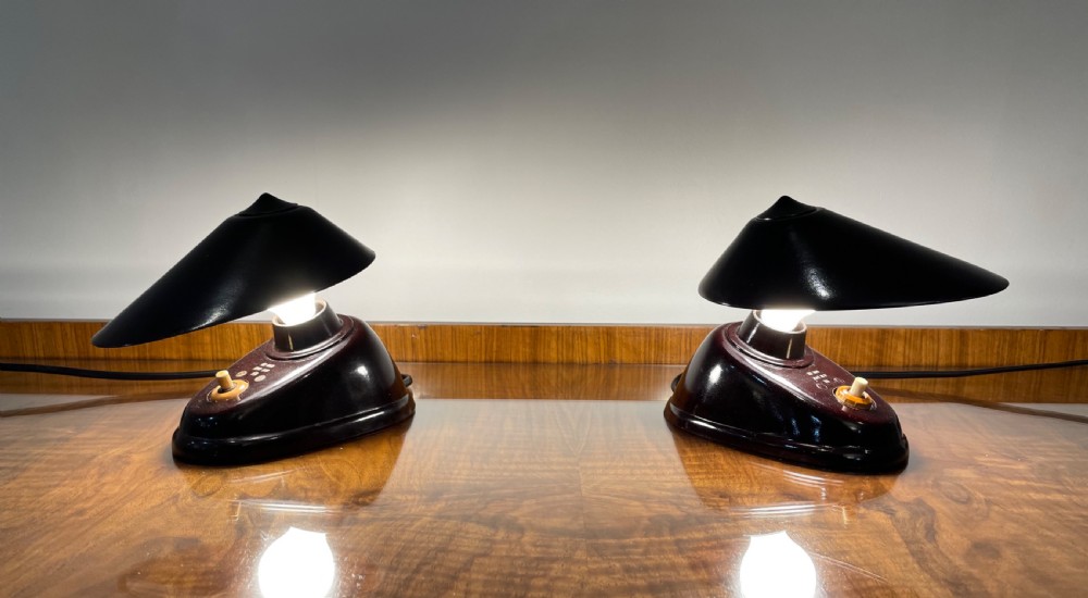 A pair of Art Deco Czech Bakelite desk or wall lamps by ESC Elektrosvit circa 1935.
