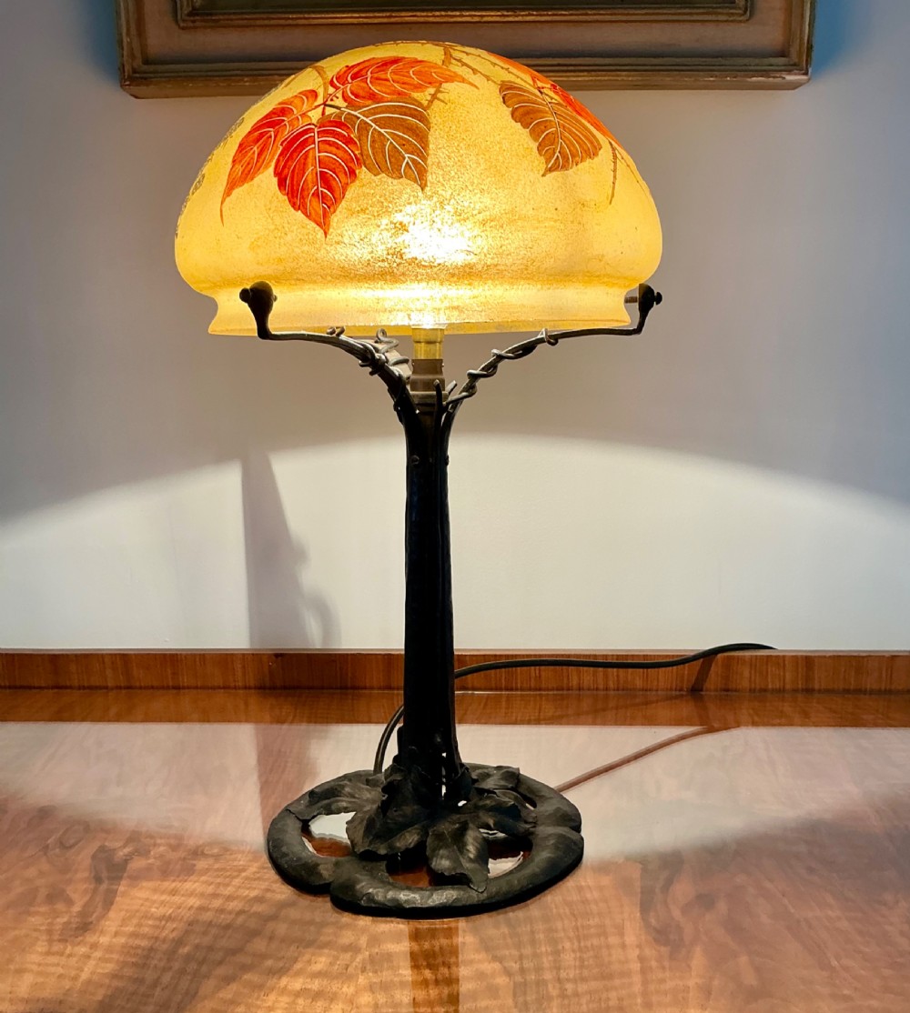 Art Nouveau Lamp View IV