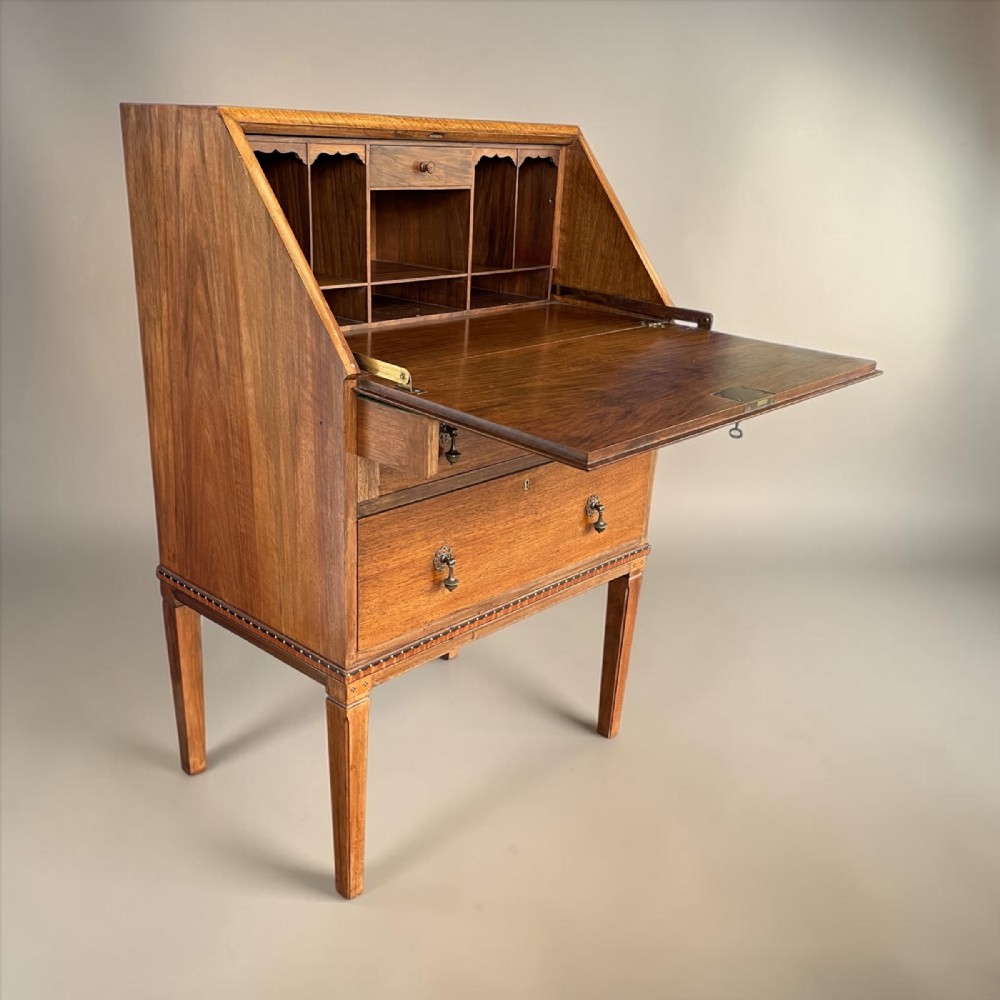 Art Deco Bureau