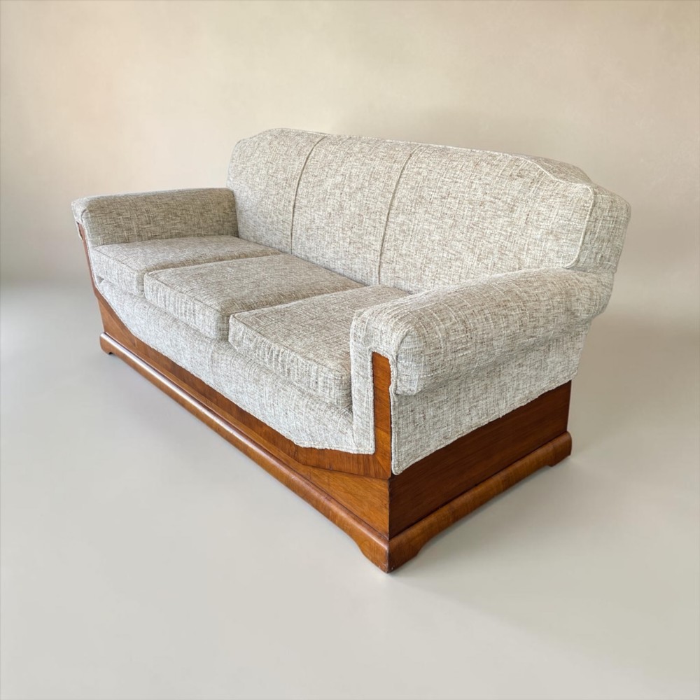 Art Deco Sofa View IV
