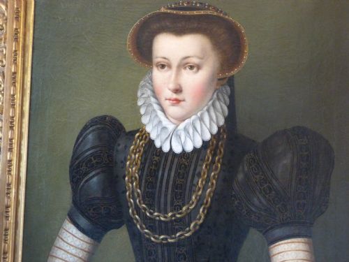 fig 1. Portrait of Mary, Queen of Scots, Manner of Federico Zuccaro.