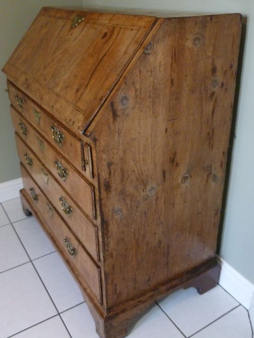 WALNUT BUREAU C1730 - ADDITIONAL PHOTO 4