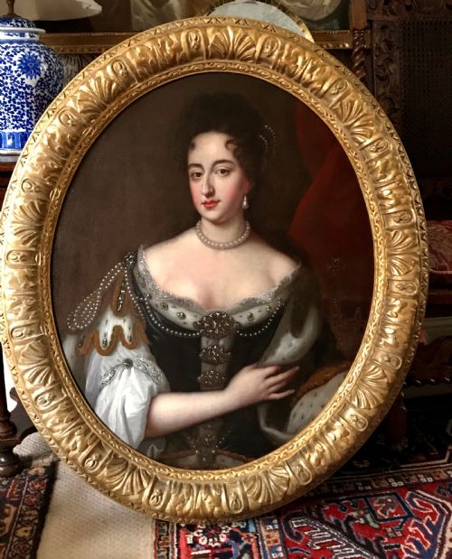 PAIR OF PORTRAITS OF KING WILLIAM AND QUEEN MARY AFTER WISSING - ADDITIONAL PHOTO 5