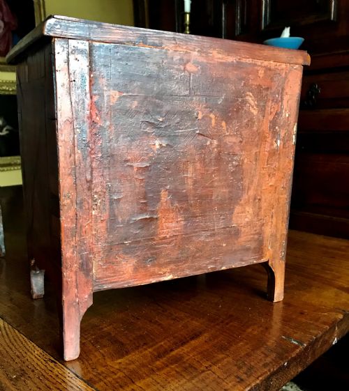 MINIATURE 19TH CENTURY KINGWOOD CHEST OF DRAWERS - ADDITIONAL PHOTO 6