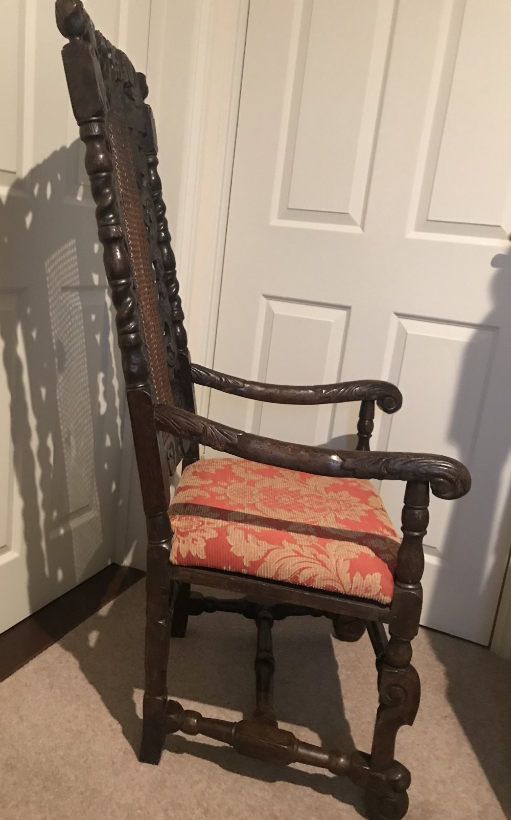 James II armchair c.1685. View V