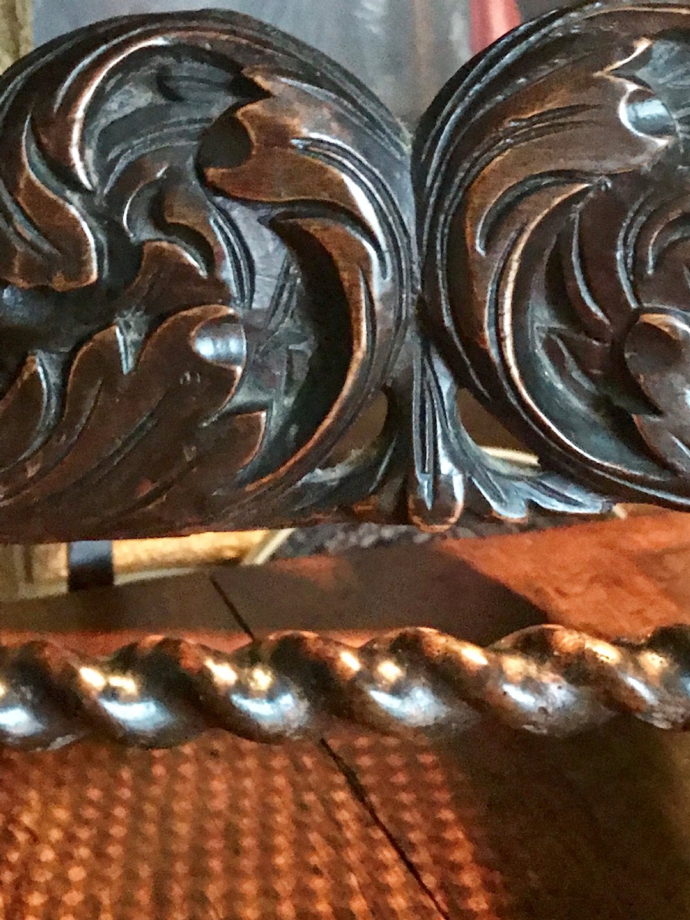 Pair of magnificent carved walnut armchairs, Dutch, 17th century. View VIII