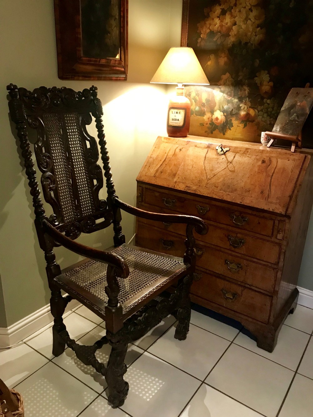 Pair of magnificent carved walnut armchairs, Dutch, 17th century. View X