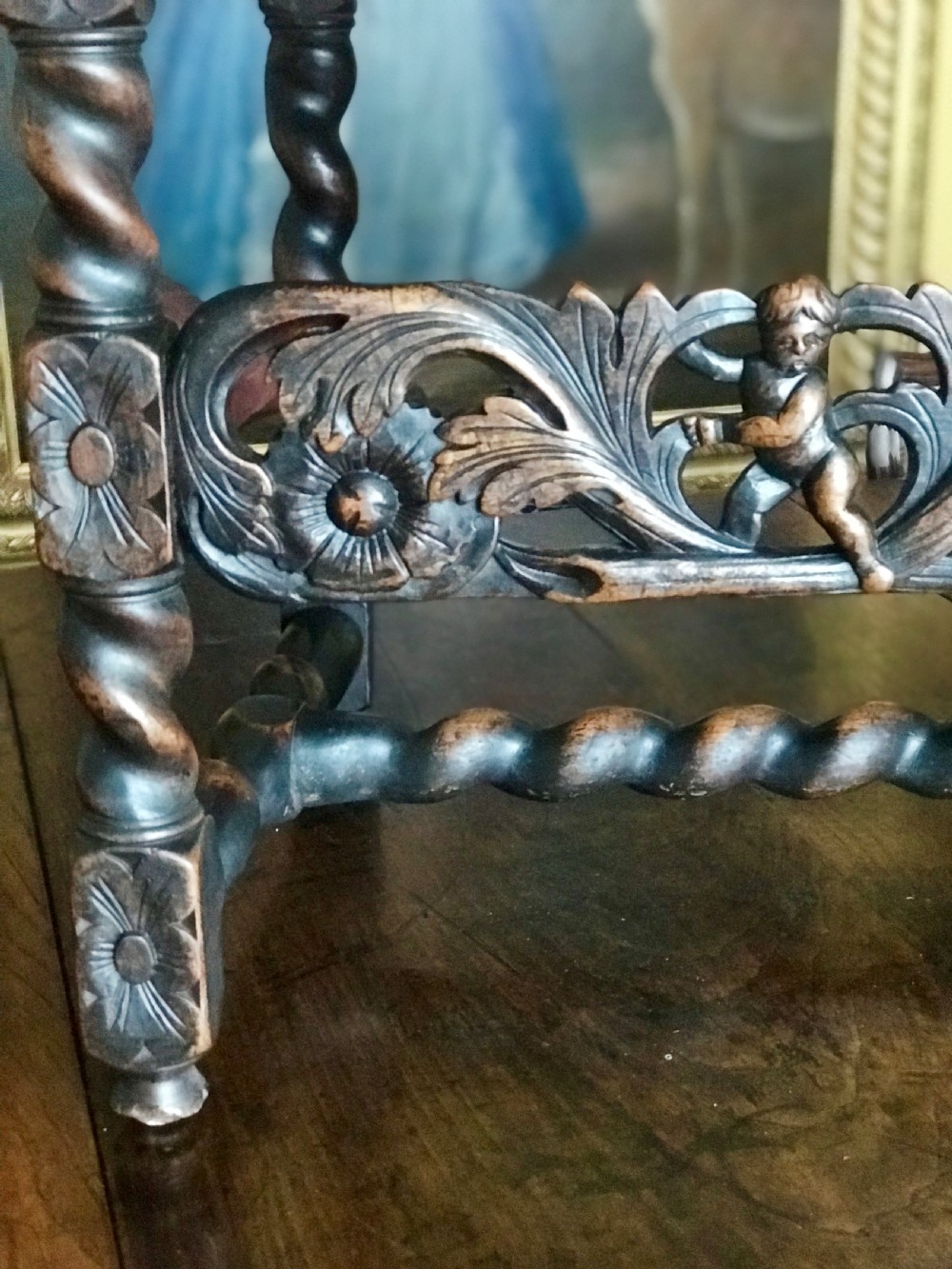 Charles II carved walnut chair c.1675-85. View VII
