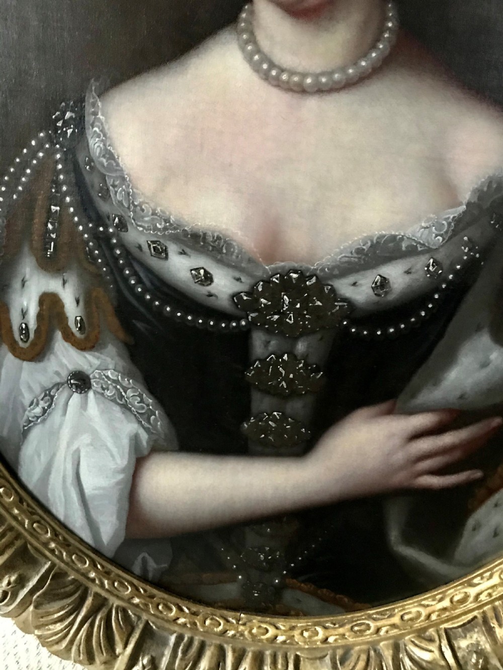 Pair of Portraits of King William and Queen Mary: After Wissing View VII
