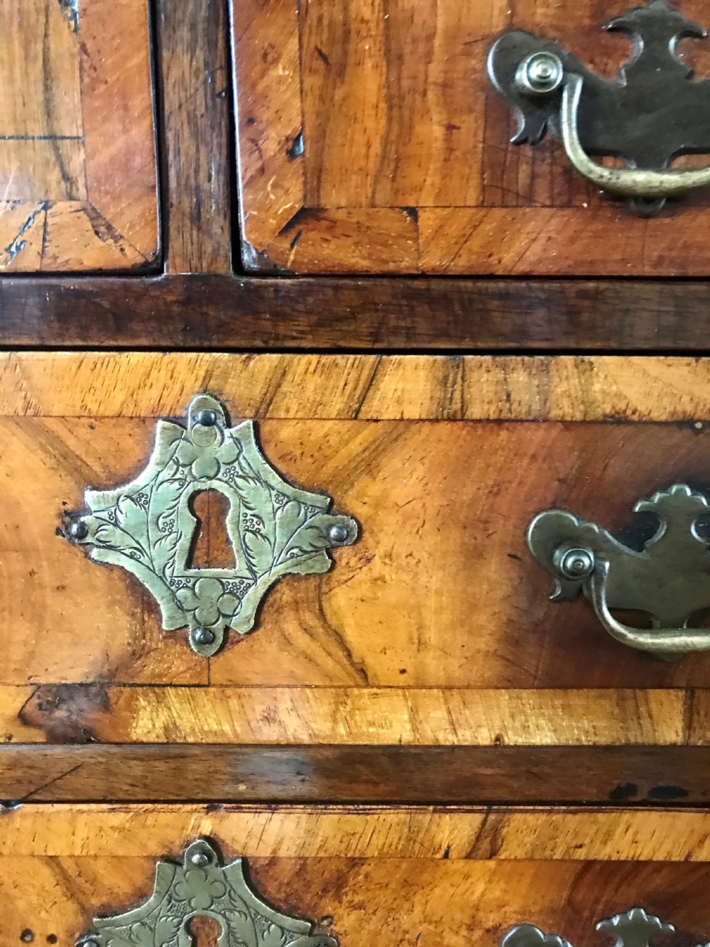 Miniature walnut secretaire on chest c.1820. View VIII
