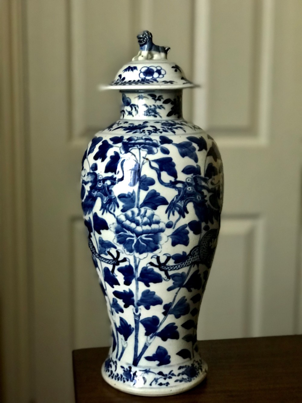 Chinese Blue and White Vase, late 18th/early 19th century
